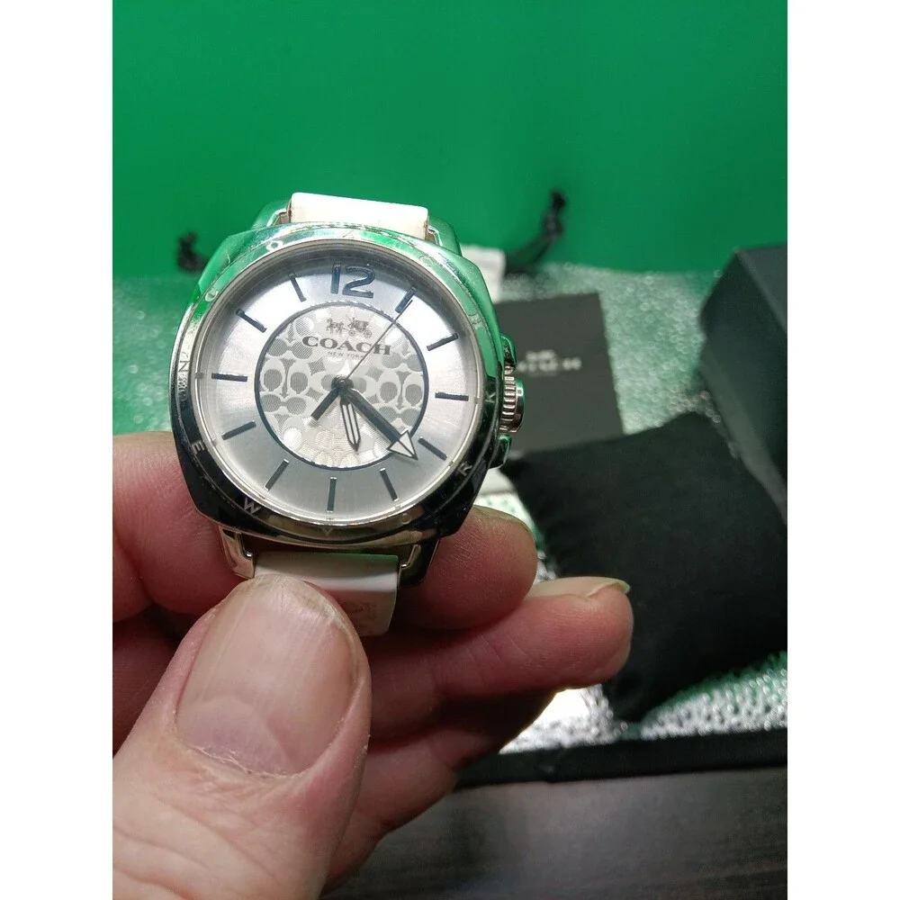 Coach Women Signature BOYFRIEND White Logo Rubber Strap Watch 34mm &bag/book